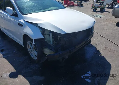 2014 Kia Optima Lx z USA, uszkodzony, nr VIN KNAGM4A78E5477966